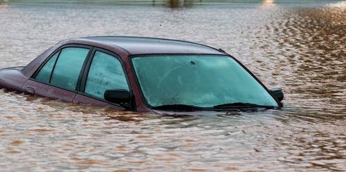 p car flood 650628670 Flood leaves Three Dead In Abuja